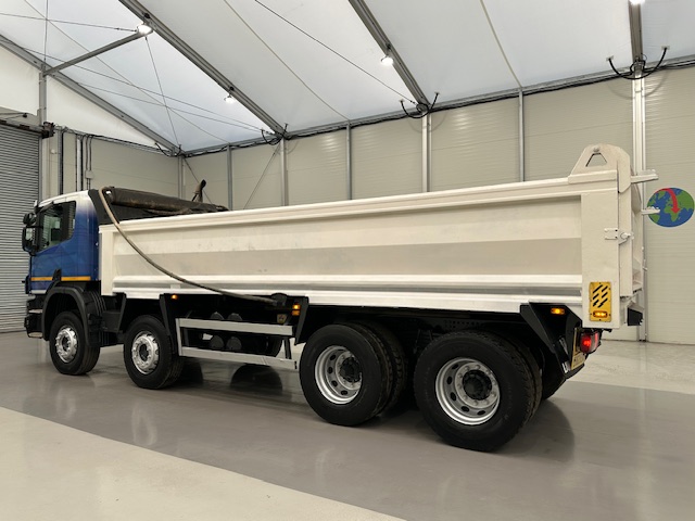 Scania P400 8×4 Rest Cab Steel Tipper