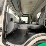 Scania P270 10 Tyre Day Cab Bulk Tipper with Crane - thumbnail