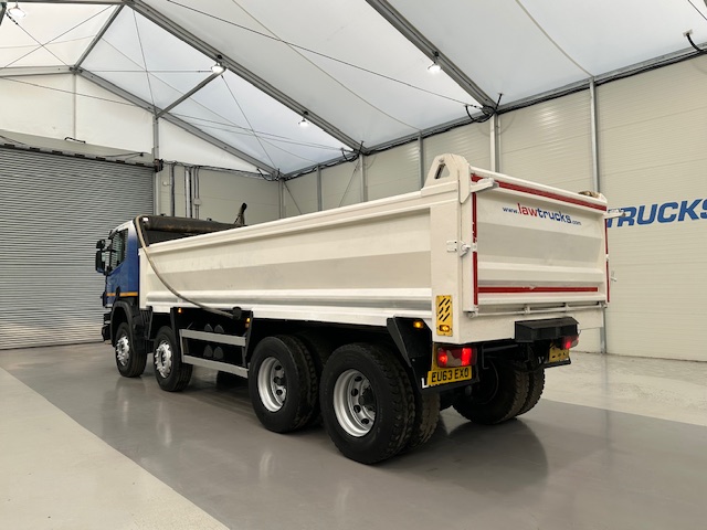 Scania P400 8×4 Rest Cab Steel Tipper