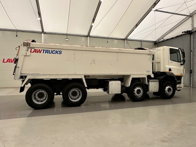 DAF CF 370 8×4 Day Cab Tipper