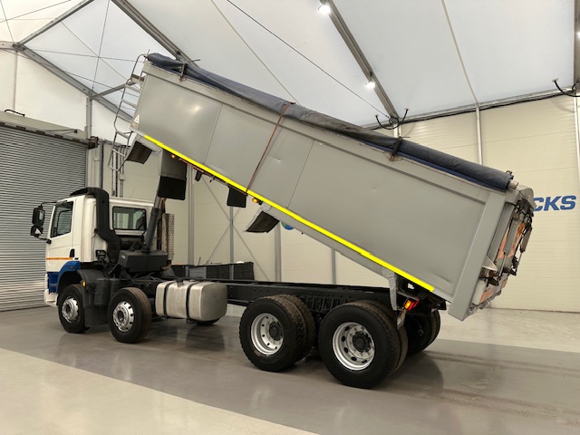 Foden Alpha 380 8×4 Day Cab Steel Tipper