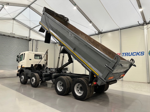 Scania P400 8×4 Rest Cab Steel Tipper