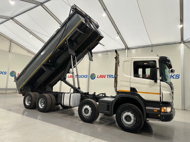Scania P400 8×4 Rest Cab Steel Tipper