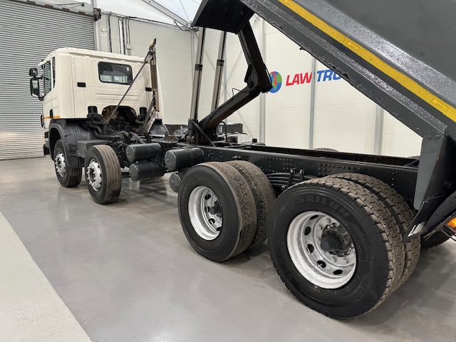 Scania P400 8×4 Rest Cab Steel Tipper