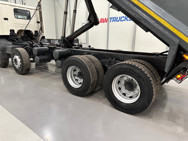 Scania P400 8×4 Rest Cab Steel Tipper