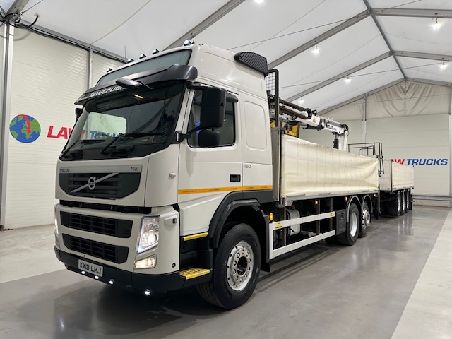 Volvo FM 450 Dropside Brick Grab Drawbar