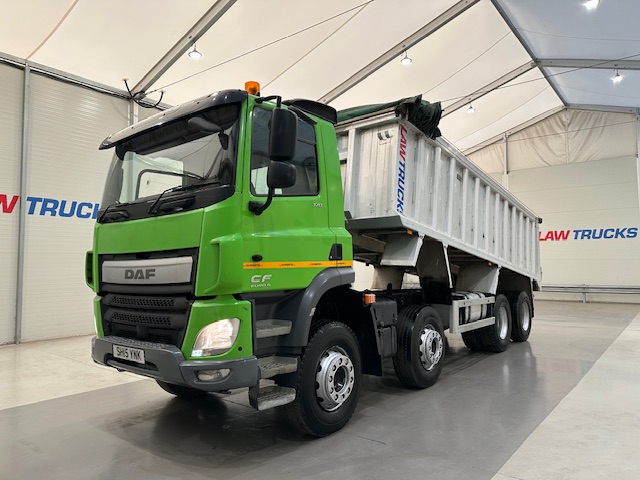 DAF CF 370 8×4 Day Cab Tipper Manual