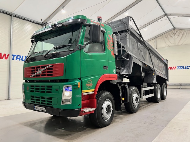 Volvo FM 400 8×4 Day Cab Tipper