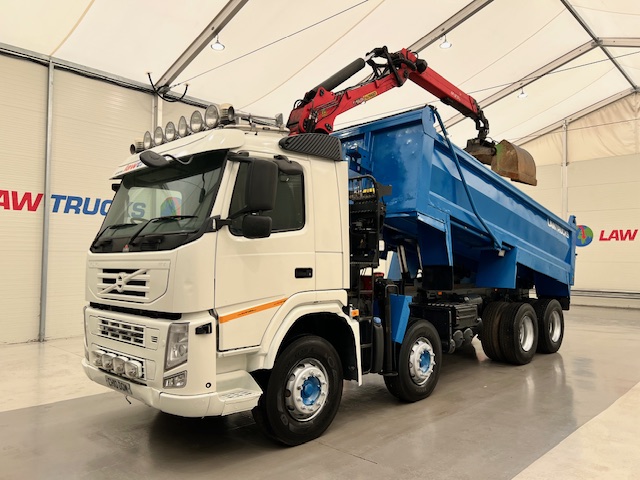 Volvo FM 460 8×4 Steel Tipper Grab