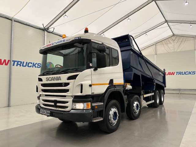 Scania P370 8×4 Sleeper Cab Tipper Manual