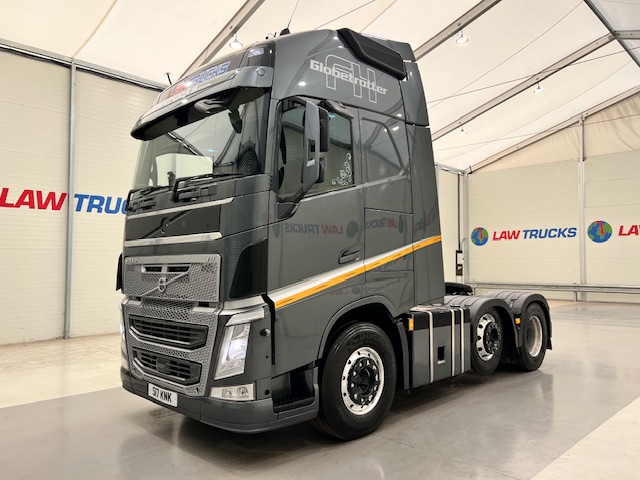 Volvo FH 500 6×2 Midlift Tractor Unit