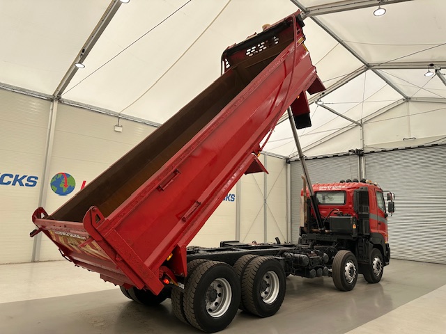 Hino 3241 700 8×4 Sleeper Cab Steel Tipper