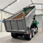 Volvo FM 400 8×4 Day Cab Tipper - thumbnail