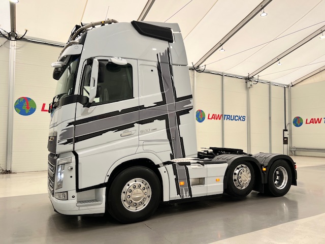 Volvo FH 500 Unlimited Edition 6×2 Midlift Tractor Unit