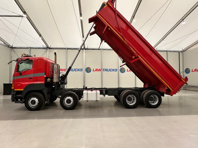 Hino 3241 700 8×4 Sleeper Cab Steel Tipper