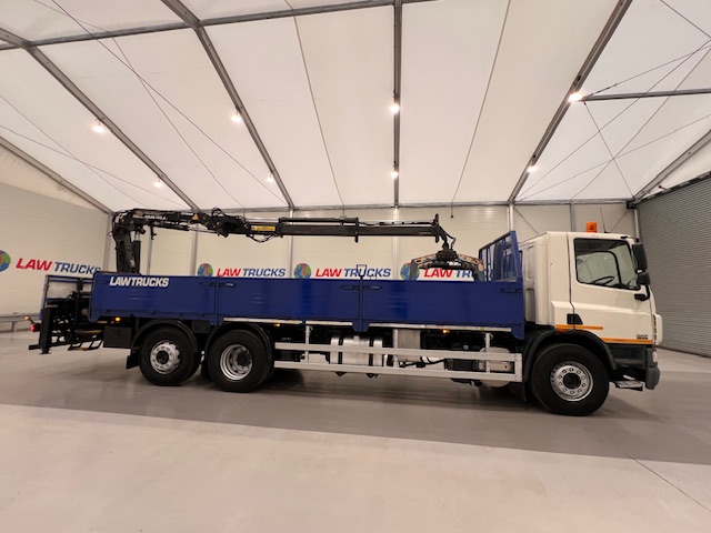 DAF CF75 310 Day Cab Dropside Brick Grab