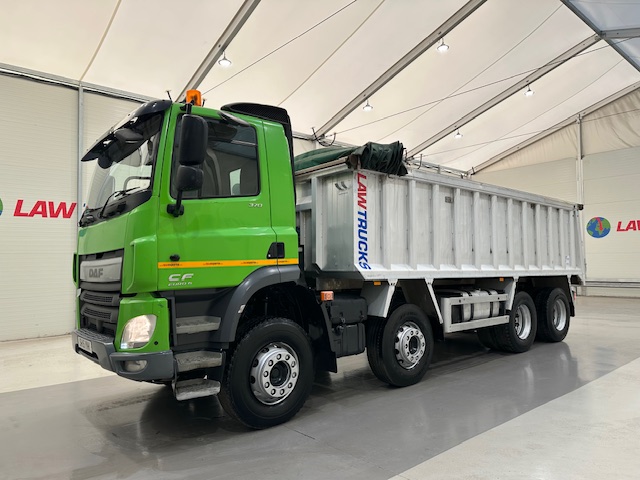 DAF CF 370 8×4 Day Cab Tipper Manual