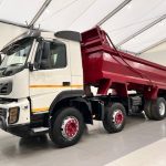 Volvo FMX 380 8×4 Day Cab Steel Tipper - thumbnail