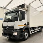 Mercedes Actros 2532 6×2 Rear Lift Day Cab Fridge Box - thumbnail