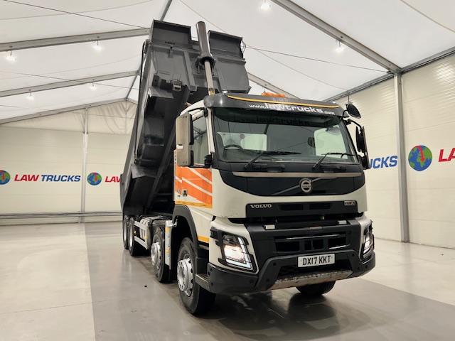 Volvo FMX 420 8×4 Day Cab Steel Tipper