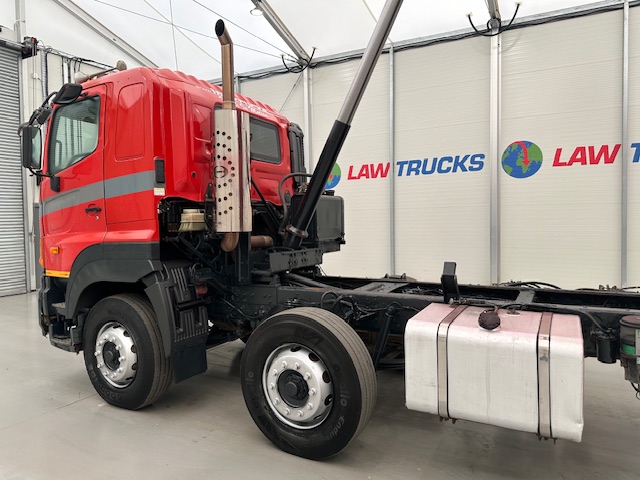 Hino 3241 700 8×4 Sleeper Cab Steel Tipper
