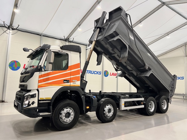 Volvo FMX 420 8×4 Day Cab Steel Tipper