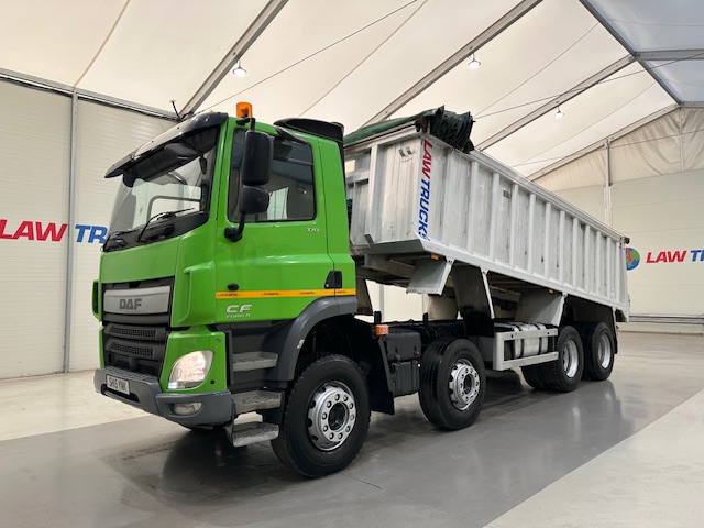 DAF CF 370 8×4 Day Cab Tipper Manual