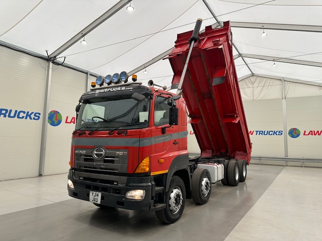 Hino 3241 700 8×4 Sleeper Cab Steel Tipper