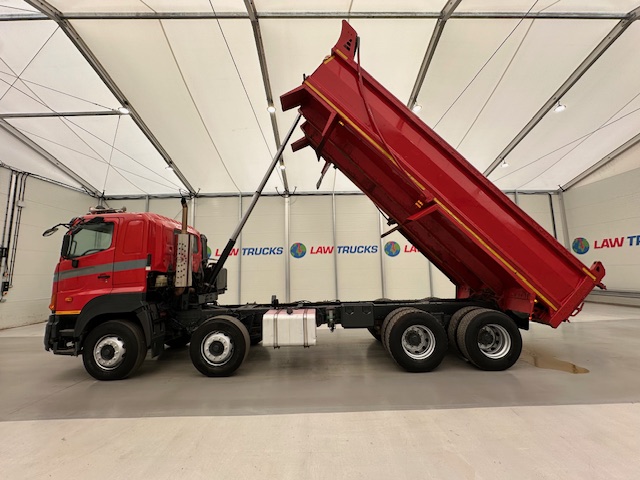 Hino 3241 700 8×4 Sleeper Cab Steel Tipper