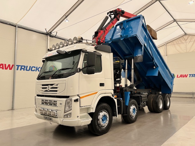 Volvo FM 460 8×4 Steel Tipper Grab