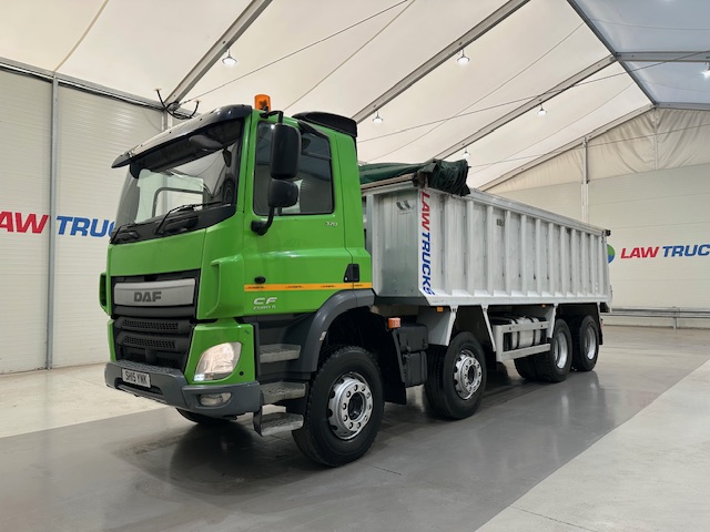 DAF CF 370 8×4 Day Cab Tipper Manual
