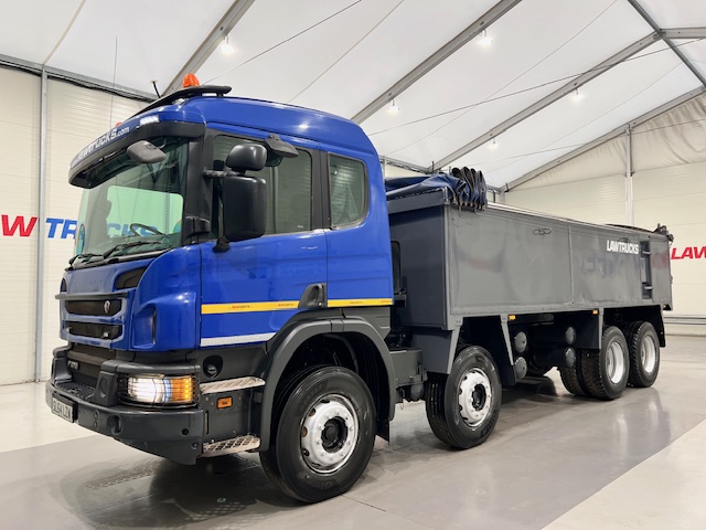 Scania P370 8×4 Sleeper Cab Tipper Manual
