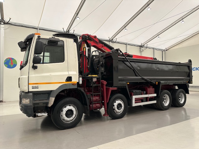 DAF CF85 410 8×4 Day Cab Steel Tipper Grab