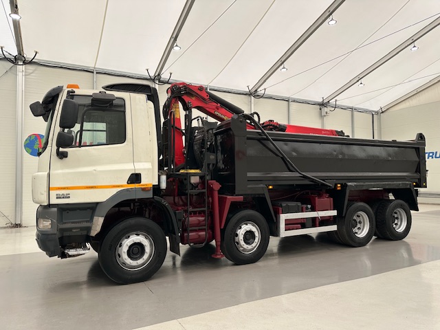 DAF CF85 410 8×4 Day Cab Steel Tipper Grab