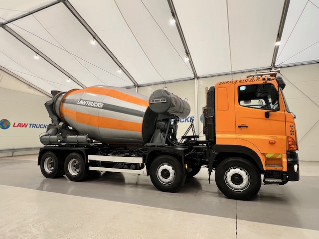 Hino 700 3241 8×4 Cement Mixer