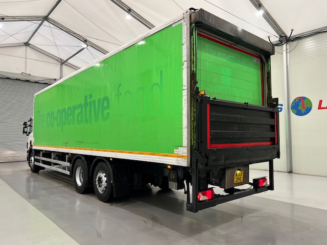 Scania P280 6×2 Rear Lift Day Cab Fridge Box