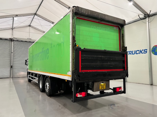 Scania P280 6×2 Rear Lift Day Cab Fridge Box