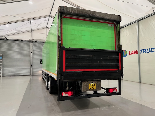 Scania P280 6×2 Rear Lift Day Cab Fridge Box