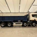 Scania P370 8×4 Sleeper Cab Tipper Manual - thumbnail