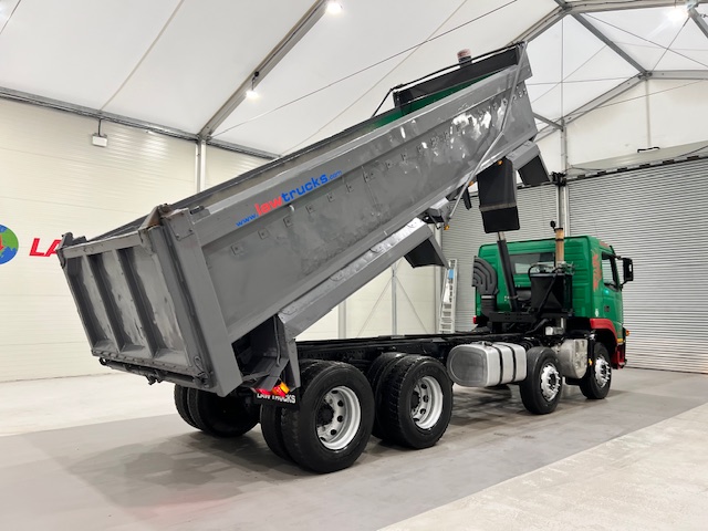 Volvo FM 400 8×4 Day Cab Tipper