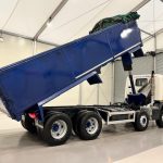 Scania  P370 8×4 Day Cab Tipper - thumbnail