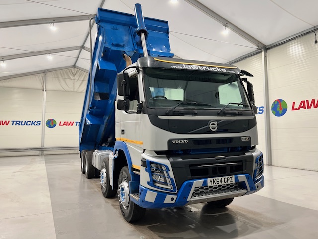 Volvo FMX 410 8×4 Day Cab Steel Tipper