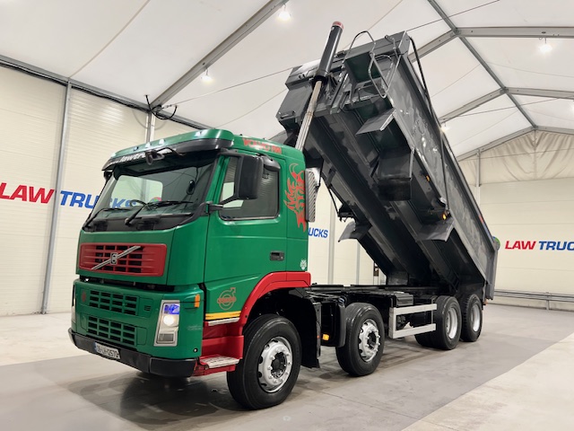 Volvo FM 400 8×4 Day Cab Tipper