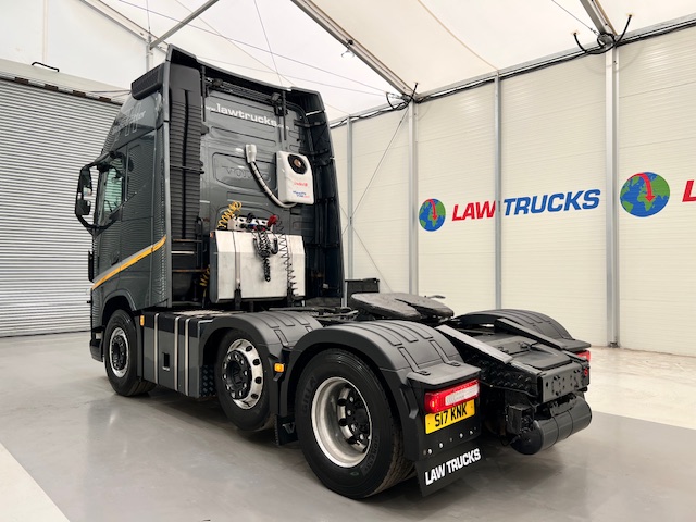 Volvo FH 500 6×2 Midlift Tractor Unit