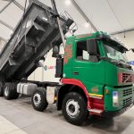 Volvo FM 400 8×4 Day Cab Tipper - thumbnail