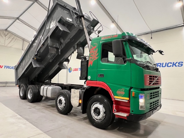 Volvo FM 400 8×4 Day Cab Tipper