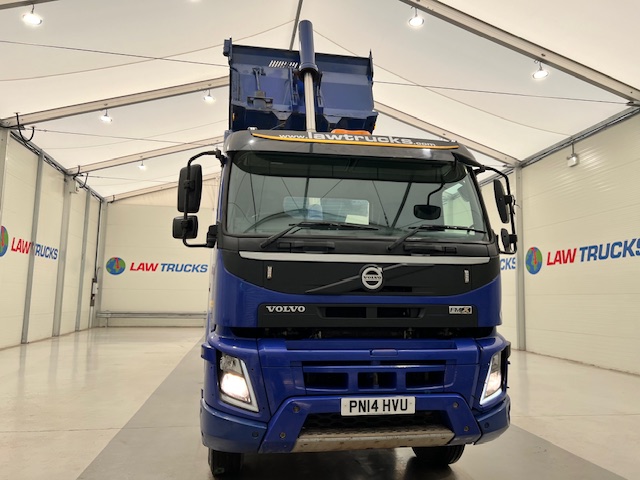 Volvo FM 410 8×4 Day Cab Steel Tipper