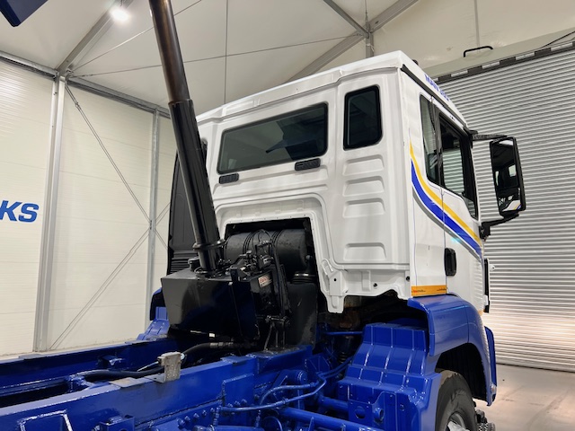 MAN  TGS 32.360 8×4 Day Cab Bulk Tipper