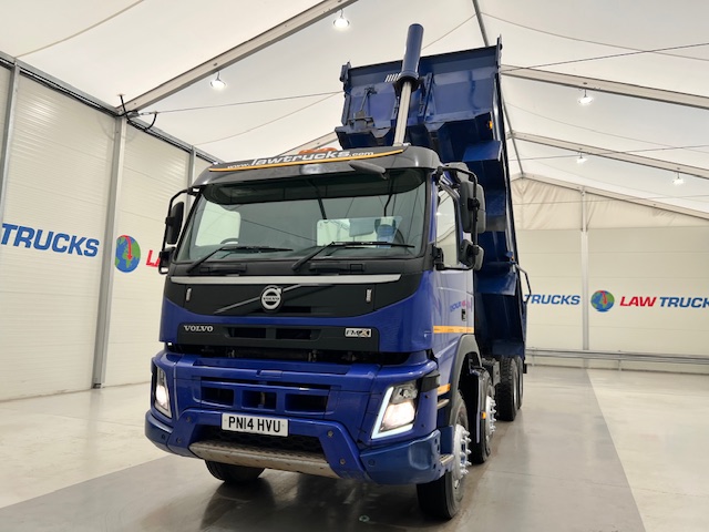 Volvo FM 410 8×4 Day Cab Steel Tipper