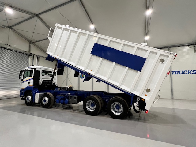 MAN  TGS 32.360 8×4 Day Cab Bulk Tipper